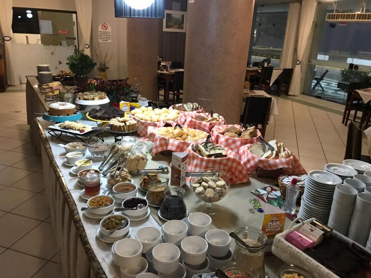Imperador Turismo Hotel Piçarras 外观 照片