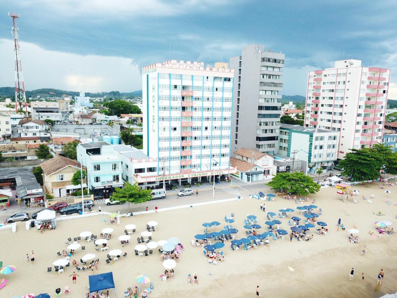 Imperador Turismo Hotel Piçarras 外观 照片